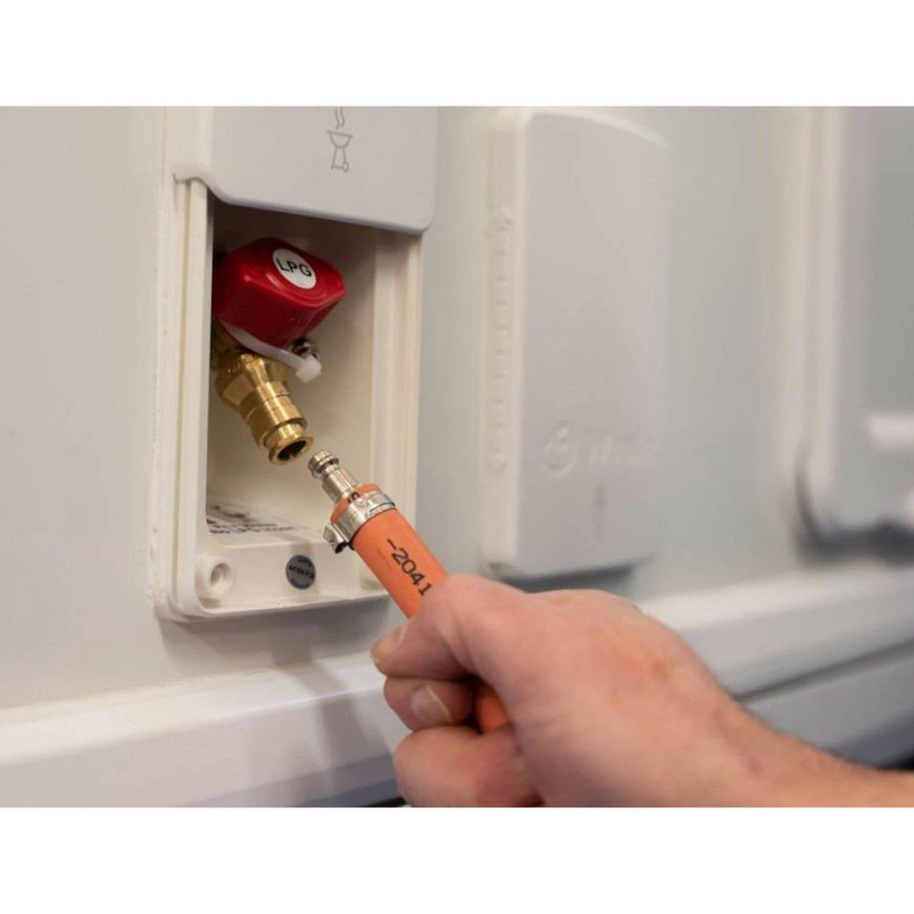 Cadac Quick Release BBQ Point 3 Metre Hose Kit 2 Cadac Quick Release BBQ Point 3 Metre Hose Kit - Image 2