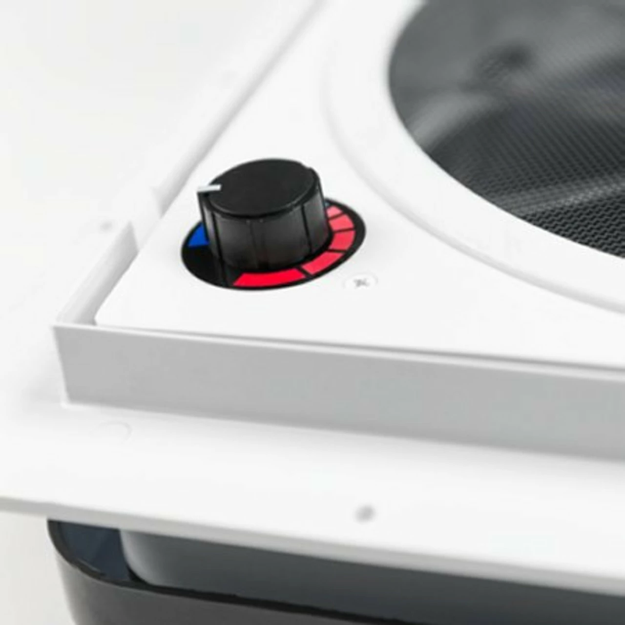 The Dometic FanTastic Roof Vent 2250 8 The Dometic FanTastic Roof Vent 2250 - Image 8