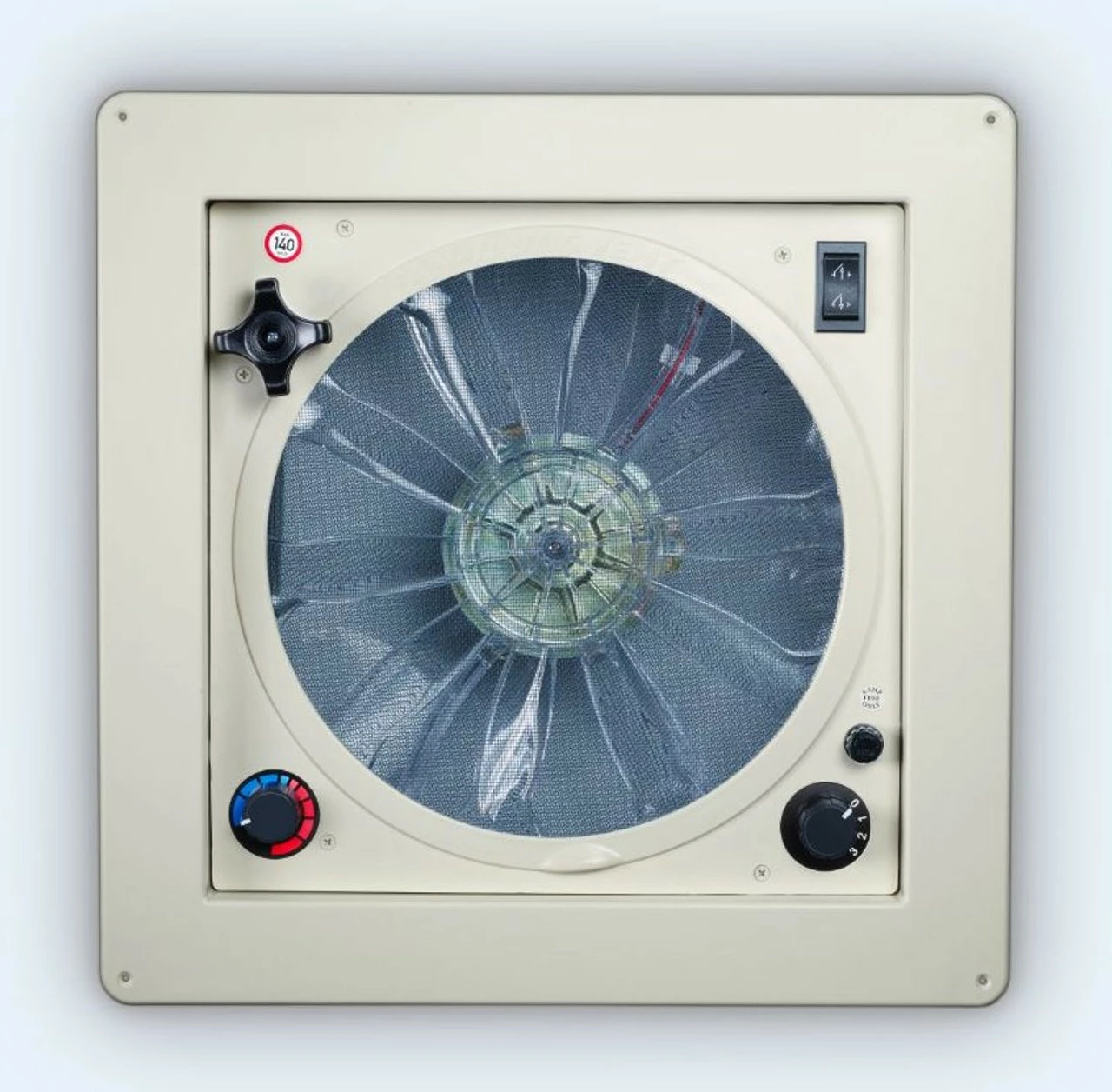 The Dometic FanTastic Roof Vent 2250 3 The Dometic FanTastic Roof Vent 2250 - Image 3